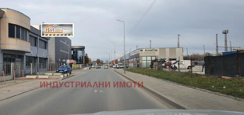 Продава  Склад град Пловдив , Индустриална зона - Север , 3730 кв.м | 60214796 - изображение [5]