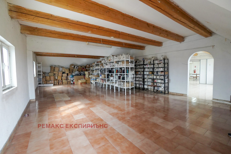 Продава  Пром. помещение област Благоевград , с. Ново Кономлади , 1572 кв.м | 65143207 - изображение [4]