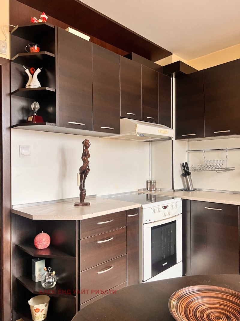 Продава 2-СТАЕН в град София, Люлин 2 - 67 кв.м / 160 000 € » 312 932.80 лв., БЛЕК ЕНД УАЙТ РИЪЛТИ