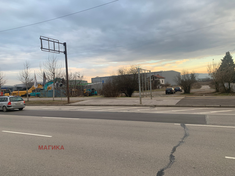Продава ПАРЦЕЛ в град София, Враждебна - 259 кв.м / 155 400 € » 303 935.98 лв., МАГИКА