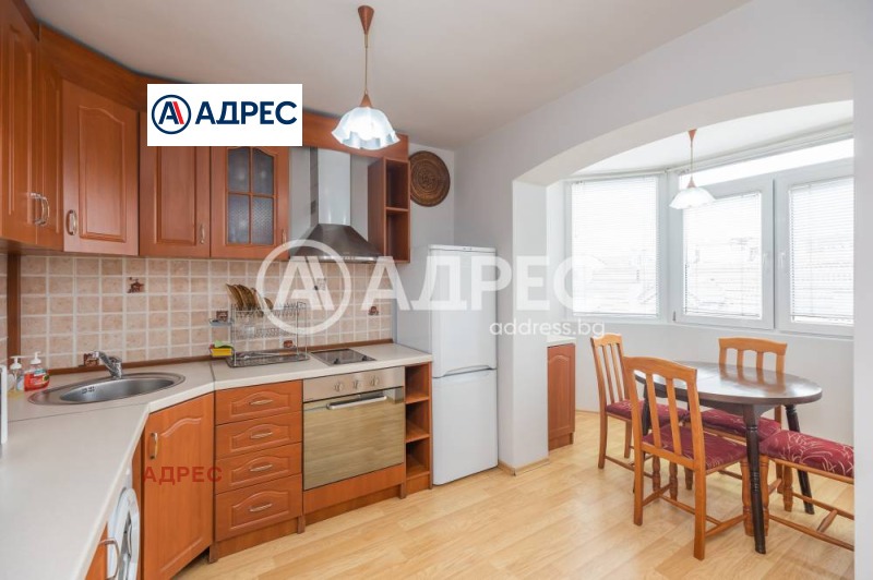 Продаја  1 спаваћа соба Варна , Зимно кино Тракија , 80 м2 | 31326160