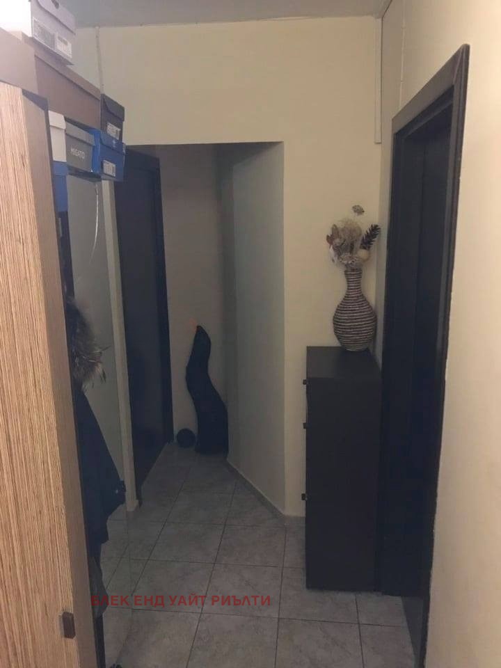 Продава 2-СТАЕН, гр. София, Люлин - център, снимка 13 - Апартаменти - 52539081