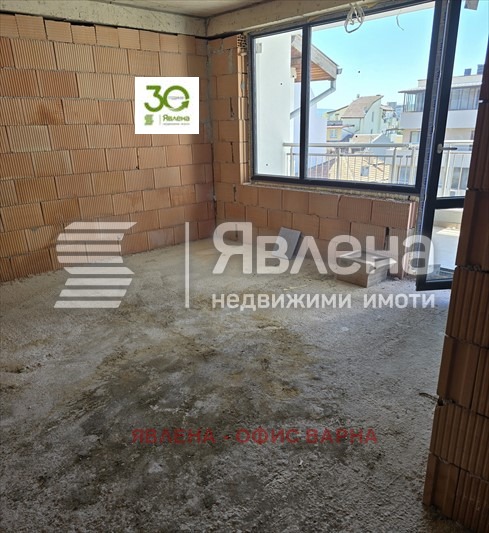 Продава 3-СТАЕН, гр. Варна, Колхозен пазар, снимка 2 - Aпартаменти - 47414139