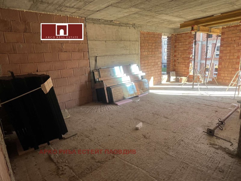 Продава 3-СТАЕН, гр. Пловдив, Остромила