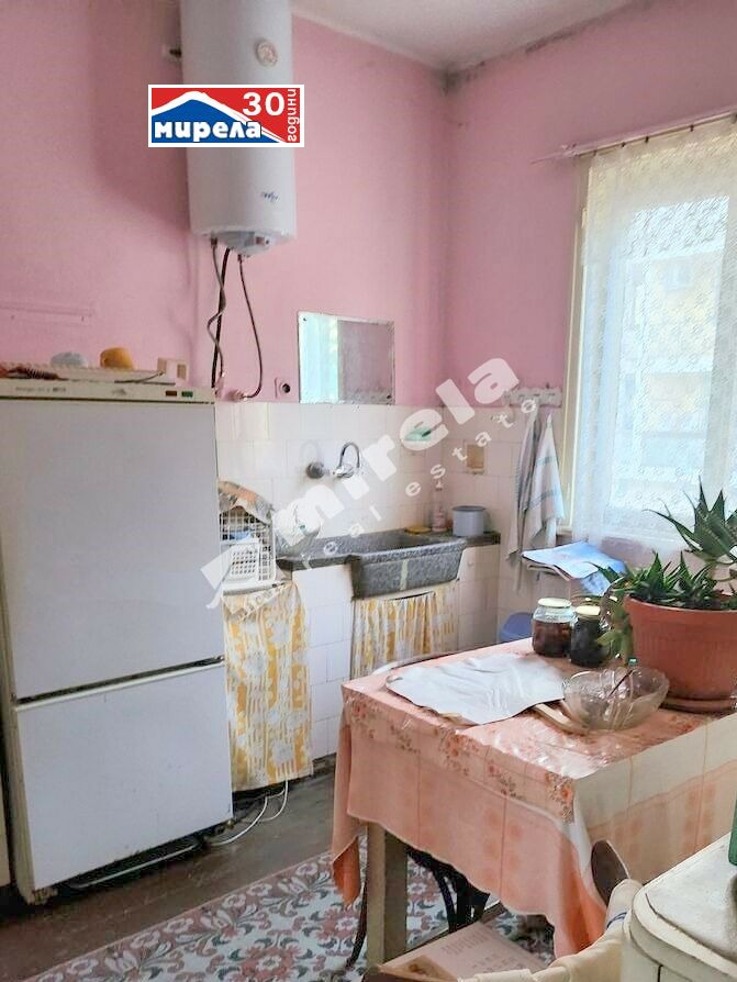Продава  Етаж от къща област Габрово , гр. Дряново , 140 кв.м | 29125914
