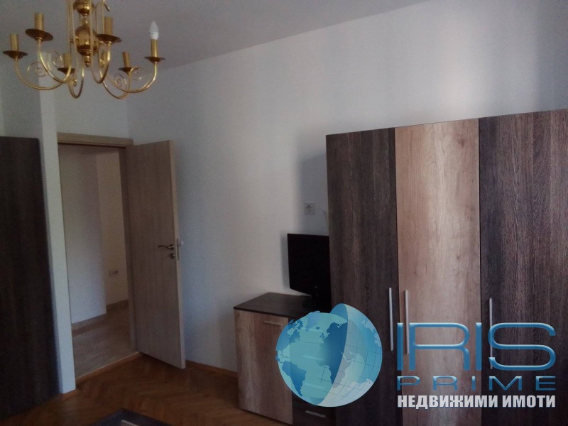 Продава  Етаж от къща град Шумен , Център , 180 кв.м | 68801127 - изображение [9]