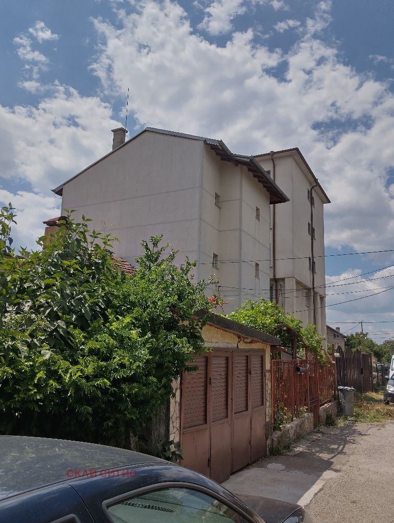 De vânzare  Casa Sofia , Moderno predgradie , 200 mp | 90789609
