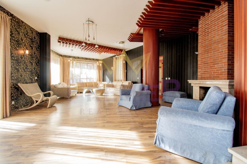 Eladó  Ház Sofia , Bojana , 714 négyzetméter | 58913964 - kép [8]
