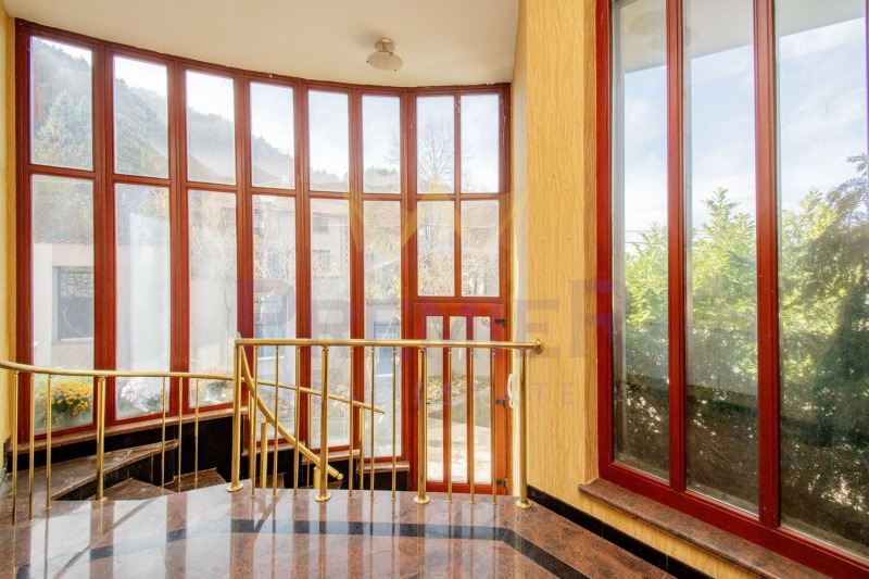 Eladó  Ház Sofia , Bojana , 714 négyzetméter | 58913964 - kép [16]