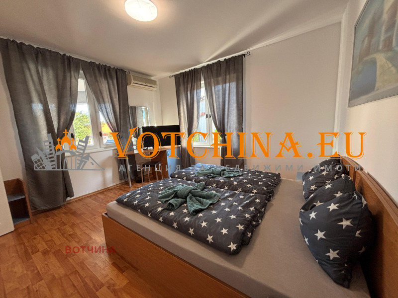 Продава КЪЩА, с. Рогачево, област Добрич, снимка 8 - Къщи - 52647759