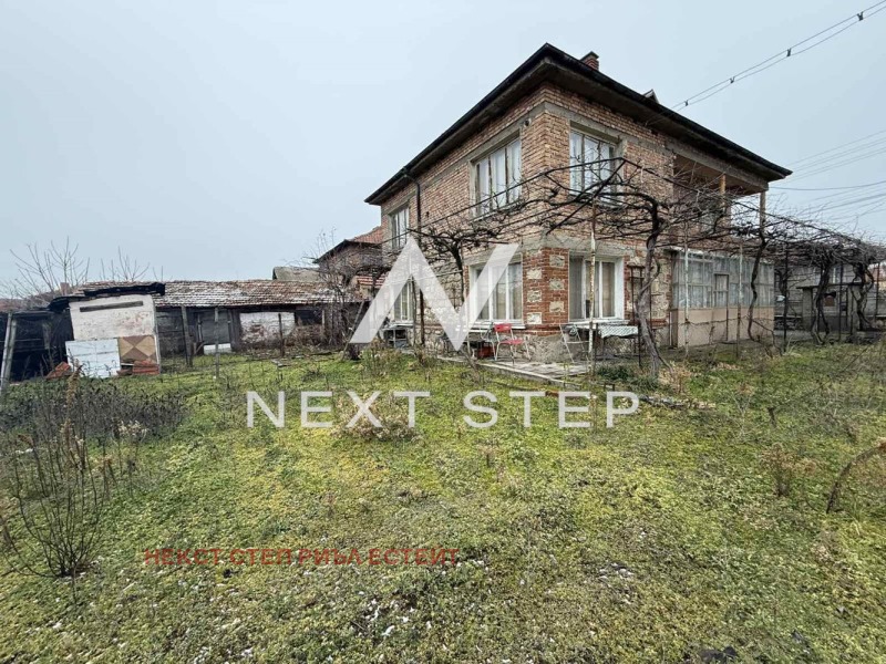 Продава КЪЩА, с. Поповица, област Пловдив