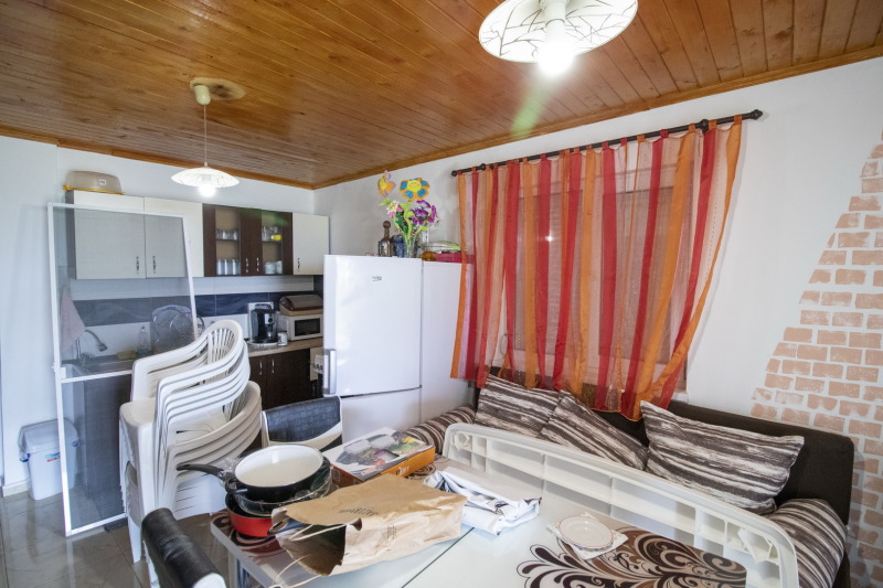 Продава КЪЩА в област Сливен, с. Голямо Чочовени - 100 кв.м / 150 000 € » 293 374.50 лв., КОЕВСКИ НЕДВИЖИМИ ИМОТИ