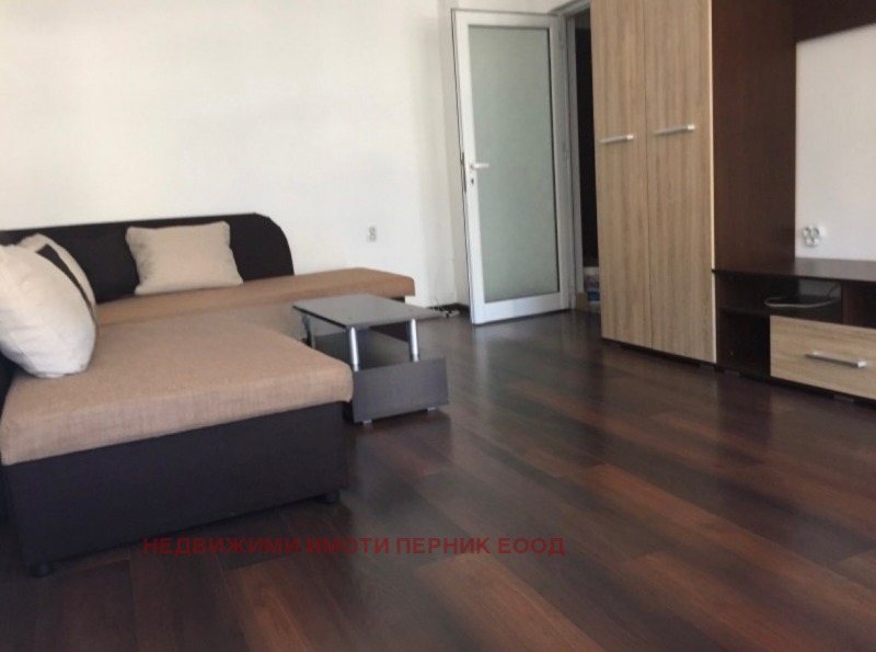 Te koop  1 slaapkamer Pernik , Tsentar , 67 m² | 52644768 - afbeelding [3]