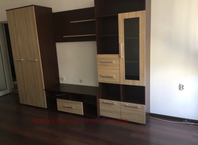 Te koop  1 slaapkamer Pernik , Tsentar , 67 m² | 52644768 - afbeelding [7]