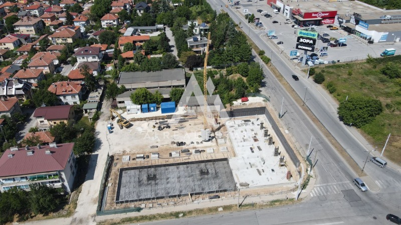 Продава  3-стаен град Плевен , Широк център , 100 кв.м | 16609665 - изображение [10]