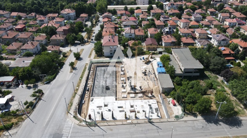 Продава  3-стаен град Плевен , Широк център , 100 кв.м | 16609665 - изображение [7]