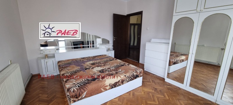 Продава 3-СТАЕН, гр. Русе, Център, снимка 8 - Апартаменти - 53513477