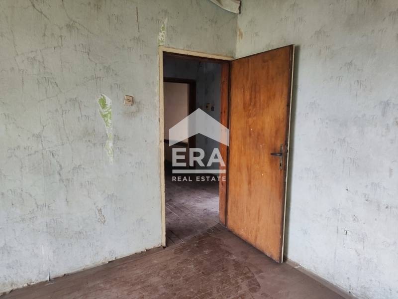 Продава ЕТАЖ ОТ КЪЩА, гр. Ямбол, Каргон, снимка 4 - Етаж от къща - 52374123