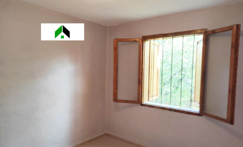 Продава КЪЩА, с. Войвода, област Шумен, снимка 4 - Къщи - 53022383