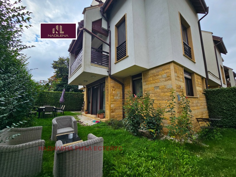 Till salu  Hus Sofia , m-t Detski grad , 245 kvm | 31826112