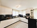 Продава КЪЩА, град София, м-т Детски град • 590000 € / 1153939.70 лв. • 49157720 7