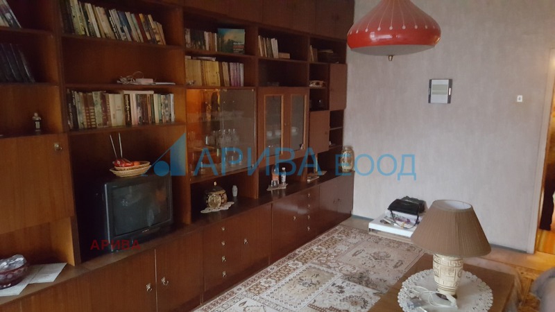 Продава 3-СТАЕН в град Хасково, Воеводски - 91 кв.м / 71 580 € » 139 998.31 лв., АРИВА