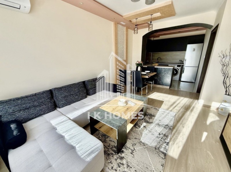 Продава  2-стаен град Пловдив , Тракия , 68 кв.м | 38400452