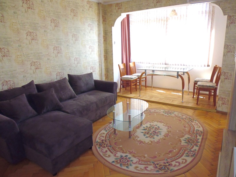 Продается  2 спальни София , Надежда 2 , 65 кв.м | 12696028 - изображение [2]