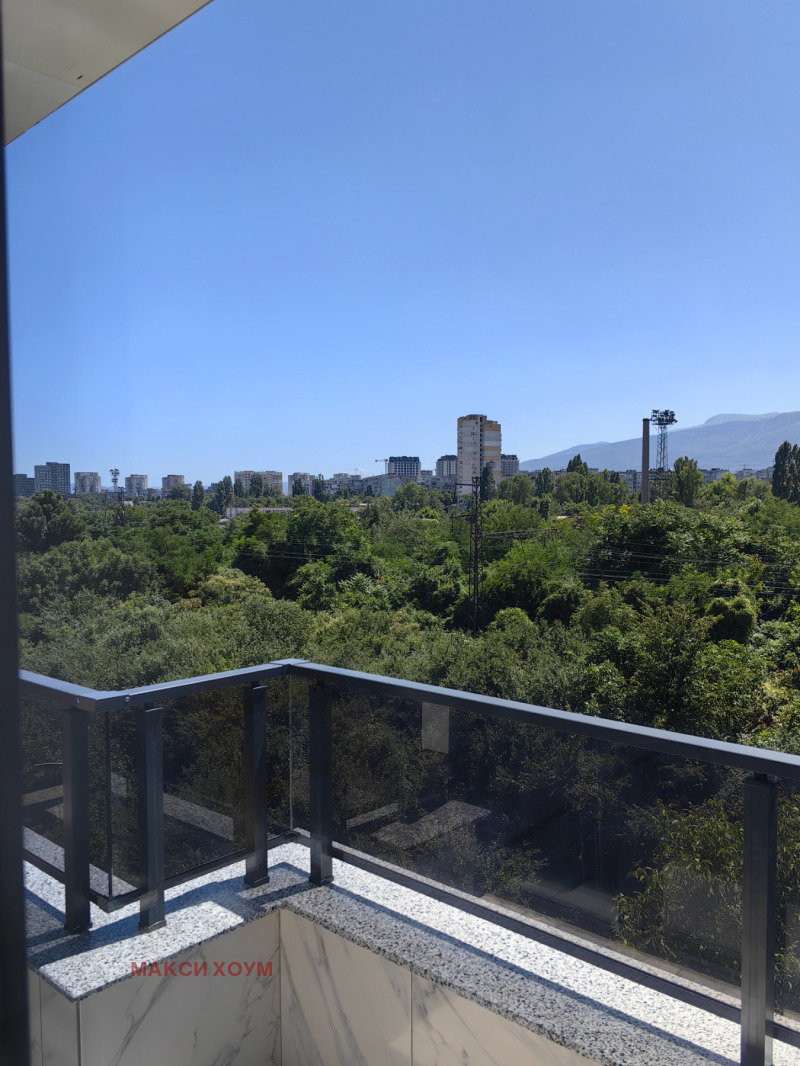 In vendita  2 camere da letto Sofia , Triagalnika , 97 mq | 87933285