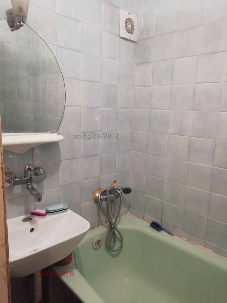 Продава ЕТАЖ ОТ КЪЩА, гр. Бургас, Долно Езерово, снимка 8 - Етаж от къща - 53008483