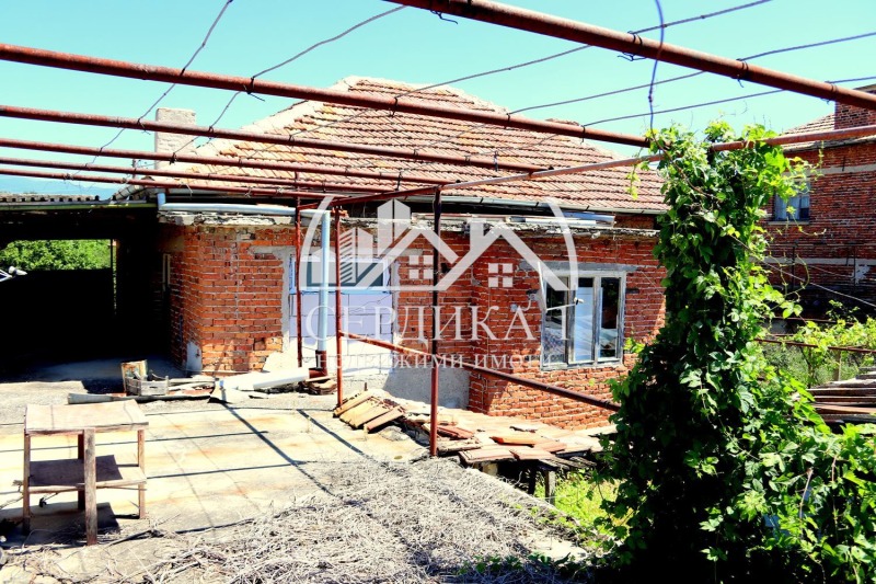 Продава  Къща област Благоевград , с. Хърсово , 190 кв.м | 52810112 - изображение [2]