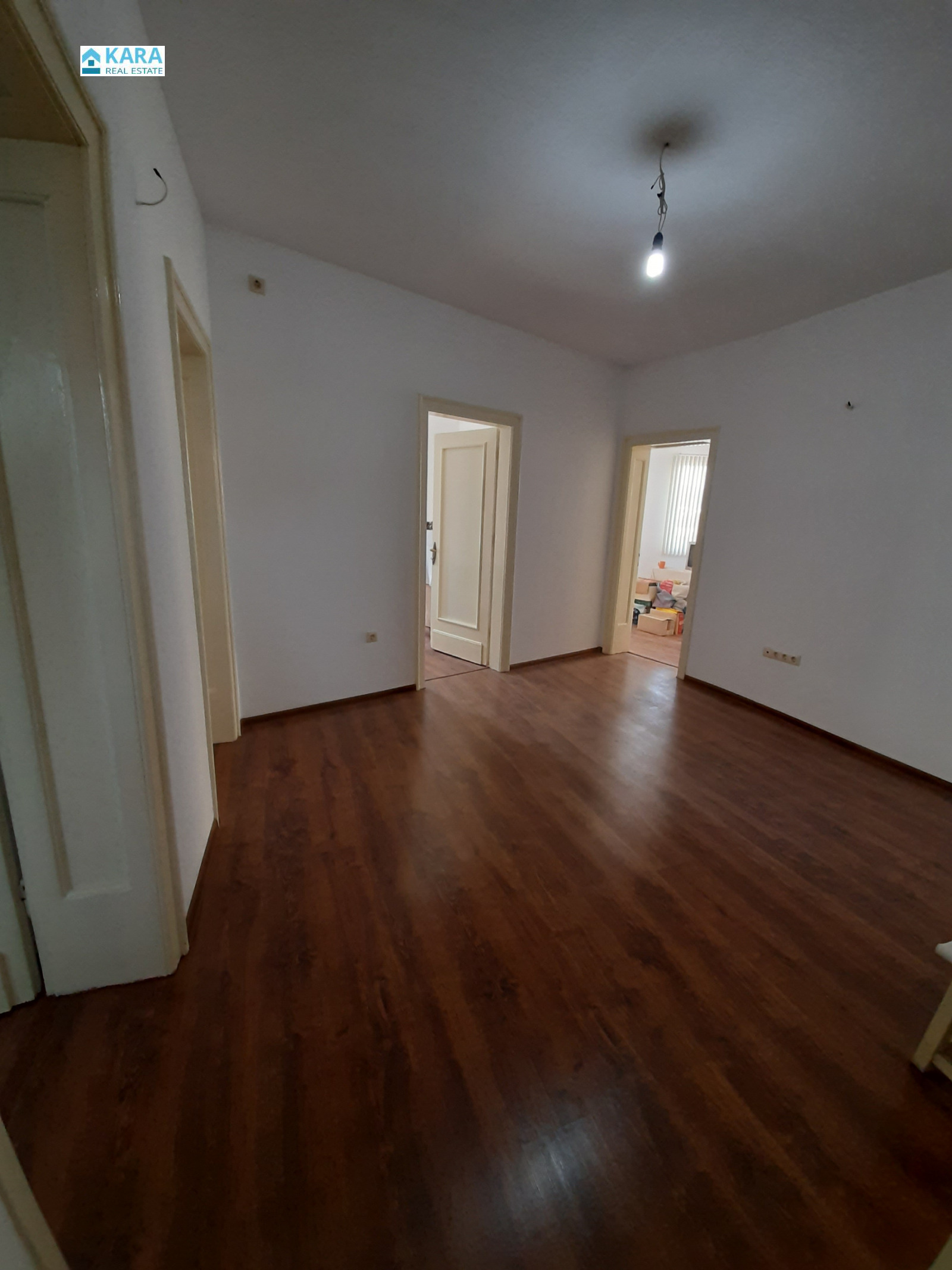 Продава МНОГОСТАЕН, гр. Кърджали, Център