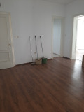 Продава МНОГОСТАЕН, град Кърджали, Център • 80000 € / 156466.40 лв. • 81251260 8