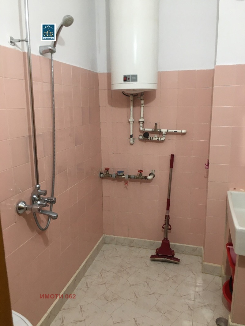 Na prodej  3+ ložnice Veliko Tarnovo , Centar , 120 m2 | 67508209 - obraz [12]