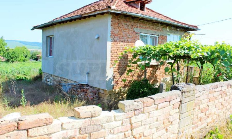 Продава КЪЩА, с. Красимир, област Варна, снимка 1 - Къщи - 46485034