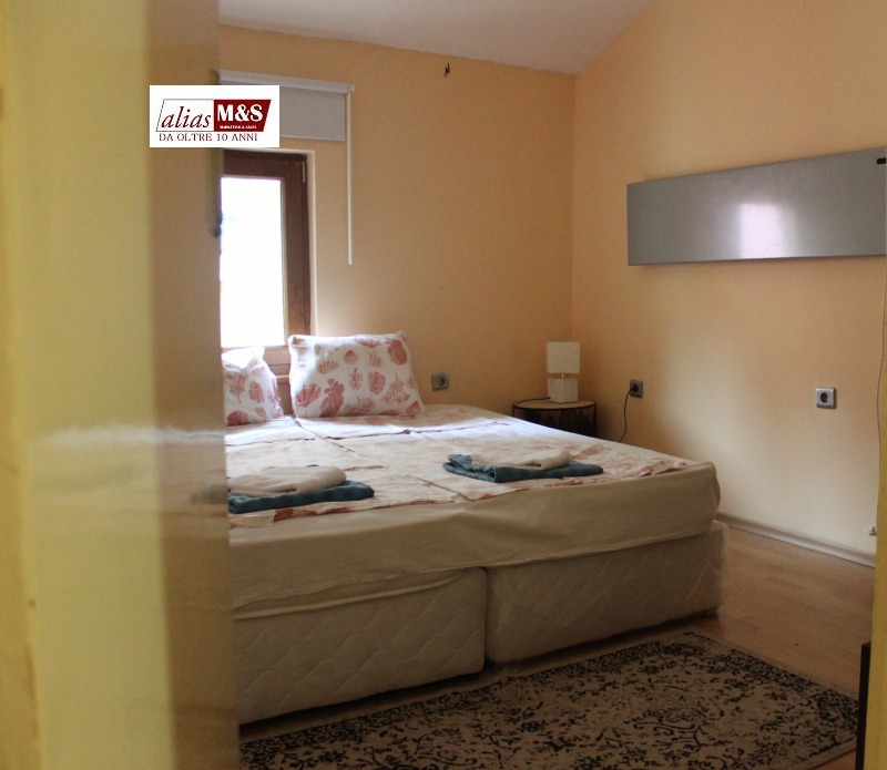 Продава ХОТЕЛ, град София, Център • 150000 € / 293374.50 лв. • 24563331 1