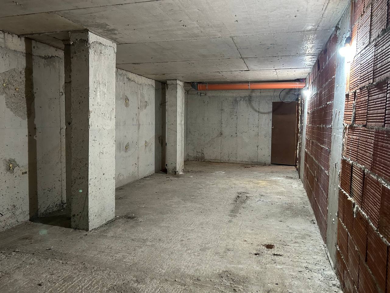 Продава СКЛАД, гр. Бургас, област Бургас, снимка 2 - Складове - 53451555