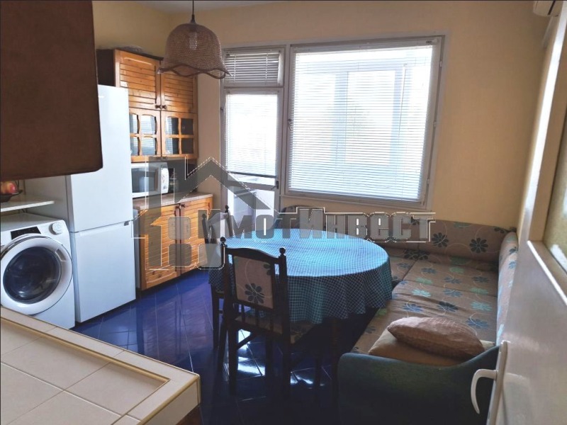 Продава  2-стаен град Ямбол , Д-р Дончев , 71 кв.м | 24468967