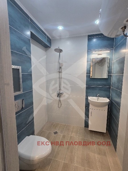 Продава 2-СТАЕН, гр. Пловдив, Кючук Париж, снимка 2 - Апартаменти - 53736240