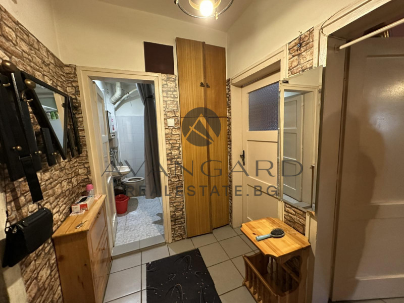Продава  3-стаен град Пловдив , Център , 75 кв.м | 53917588 - изображение [8]