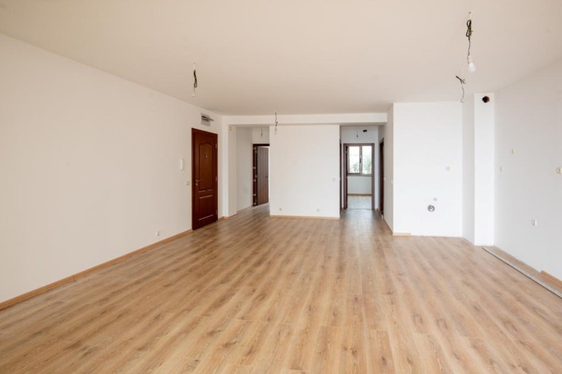 Продава 3-СТАЕН, гр. Балчик, област Добрич, снимка 3 - Апартаменти - 52647343