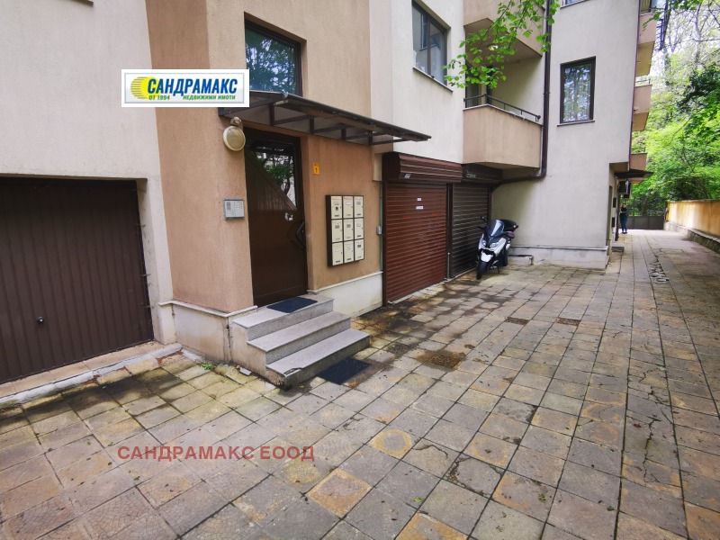 In vendita  Maisonette Sofia , Lozenets , 235 mq | 62307849 - Immagine [17]