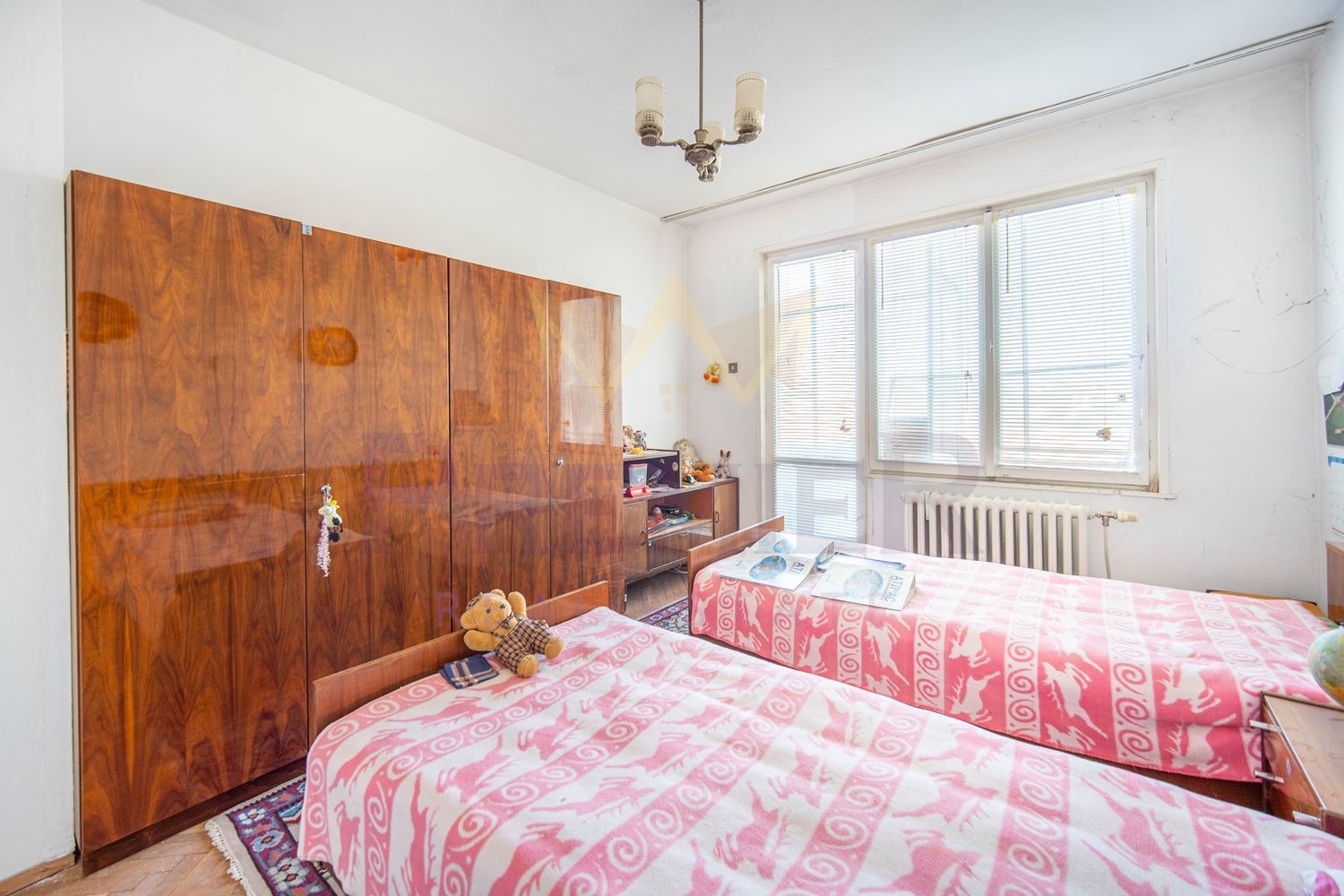 Продава 4-СТАЕН, гр. Добрич, Център, снимка 9 - Апартаменти - 54223772