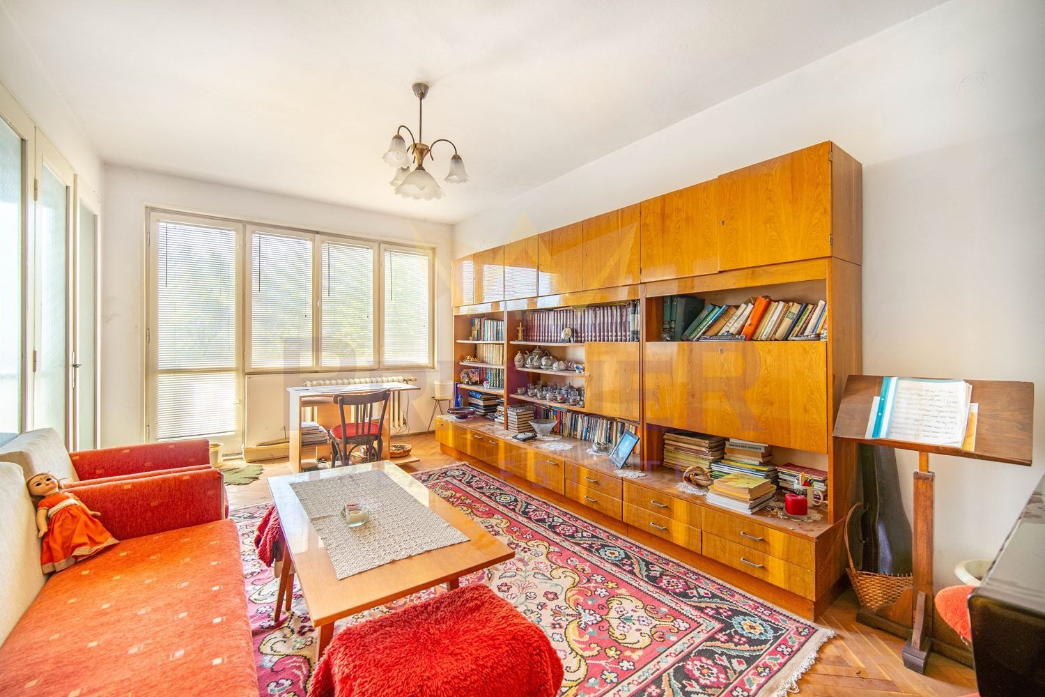 Продава 4-СТАЕН, гр. Добрич, Център, снимка 2 - Апартаменти - 54223772