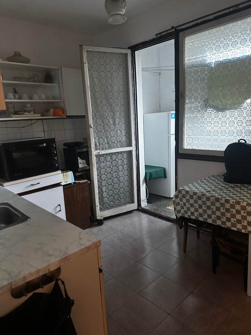 En venta  Estudio Pleven , Storgoziya , 41 metros cuadrados | 80545294