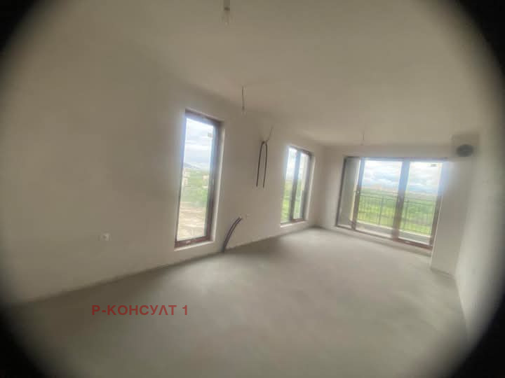 Продава  2-стаен, град Пловдив, Тракия • 97 000 EUR • ID 39671660 — holmes.bg - [1] 
