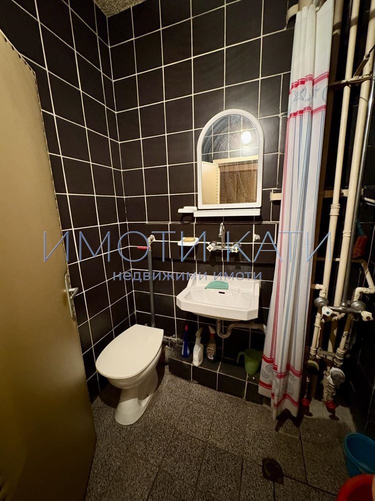 En venta  1 dormitorio Pernik , Dimova majala , 58 metros cuadrados | 33582508 - imagen [9]