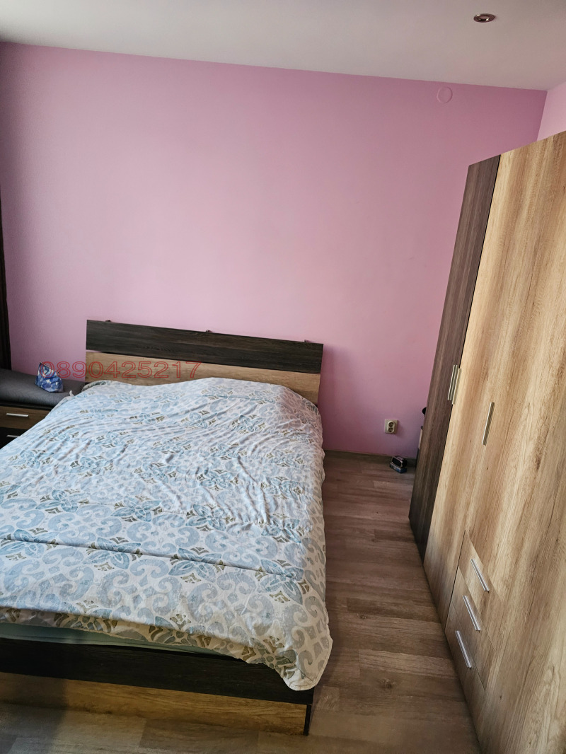 Продава МНОГОСТАЕН, гр. Разград, Васил Левски, снимка 8 - Апартаменти - 52785214