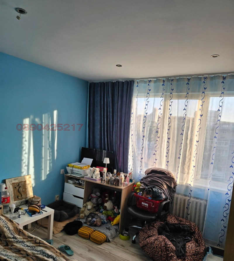 Продава МНОГОСТАЕН, гр. Разград, Васил Левски, снимка 16 - Апартаменти - 52785214