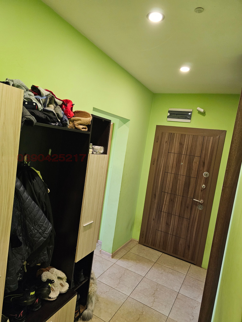 Продава МНОГОСТАЕН, гр. Разград, Васил Левски, снимка 3 - Апартаменти - 52785214